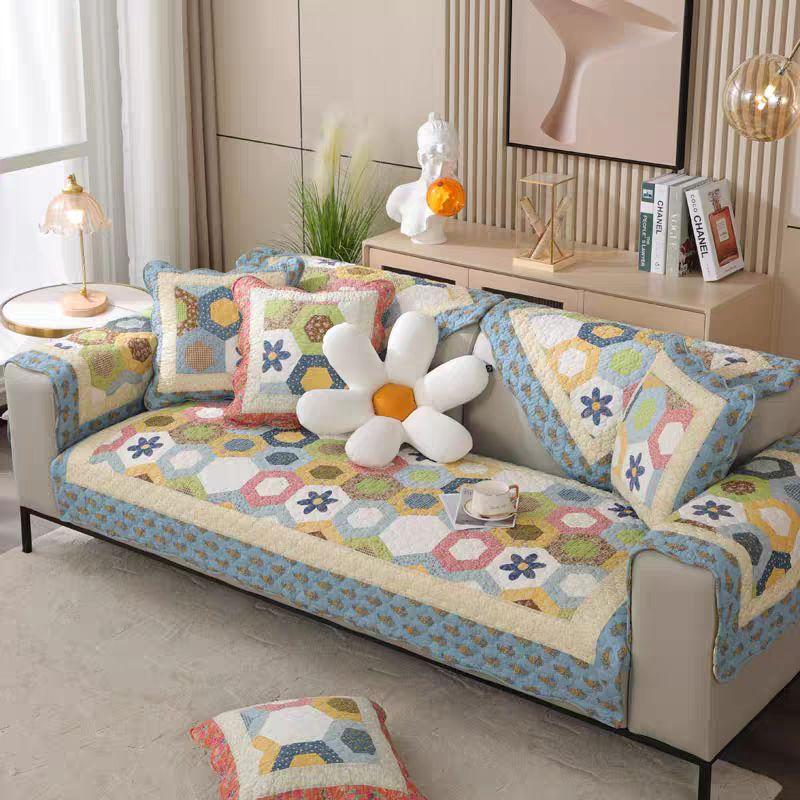 

Sofa Cushion Fabric Cotton Non Slip Sofa Cushion Pastoral Flowers Pure Cotton All Year Round Neutral Minimalist Sofa Towel Slipcover Kaleidoscope Blue 45*45cm pillow case