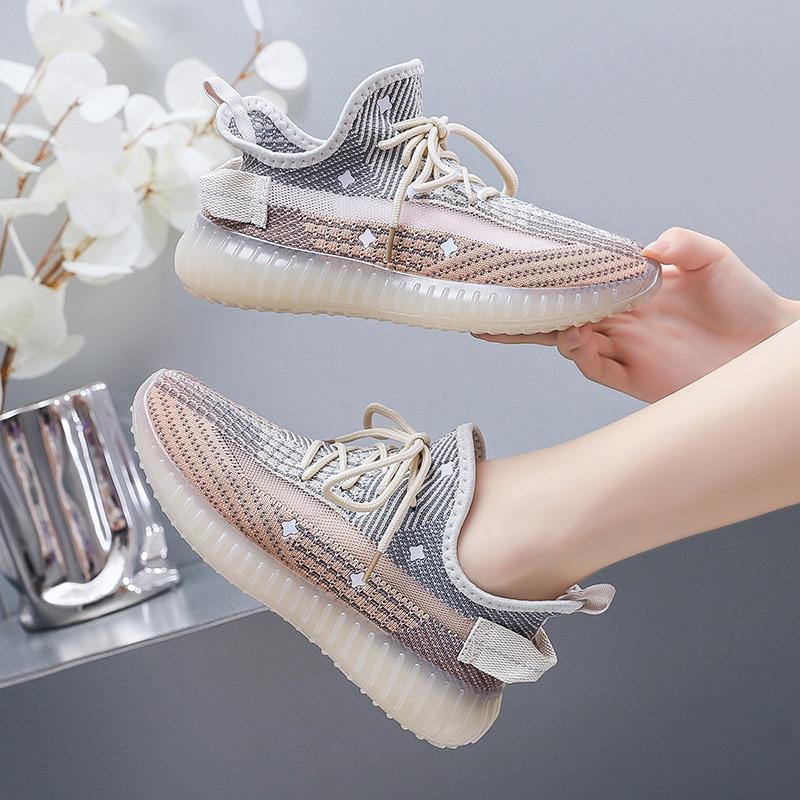 

Женские весенние новые туфли из летучего трикотажа, обувь-звезды, дышащие и удобные повседневные спортивные туфли на платформе 40