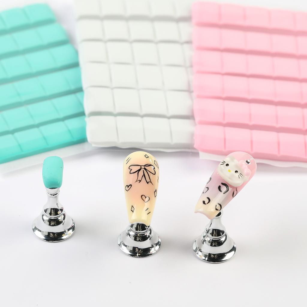 30 Stück Neuer Nagelkleber Klebeknete Wiederverwendbares klebriges Gel für Nagelkunst Übungsständer Displayhalter Falsche Spitzen Maniküre Werkzeuge