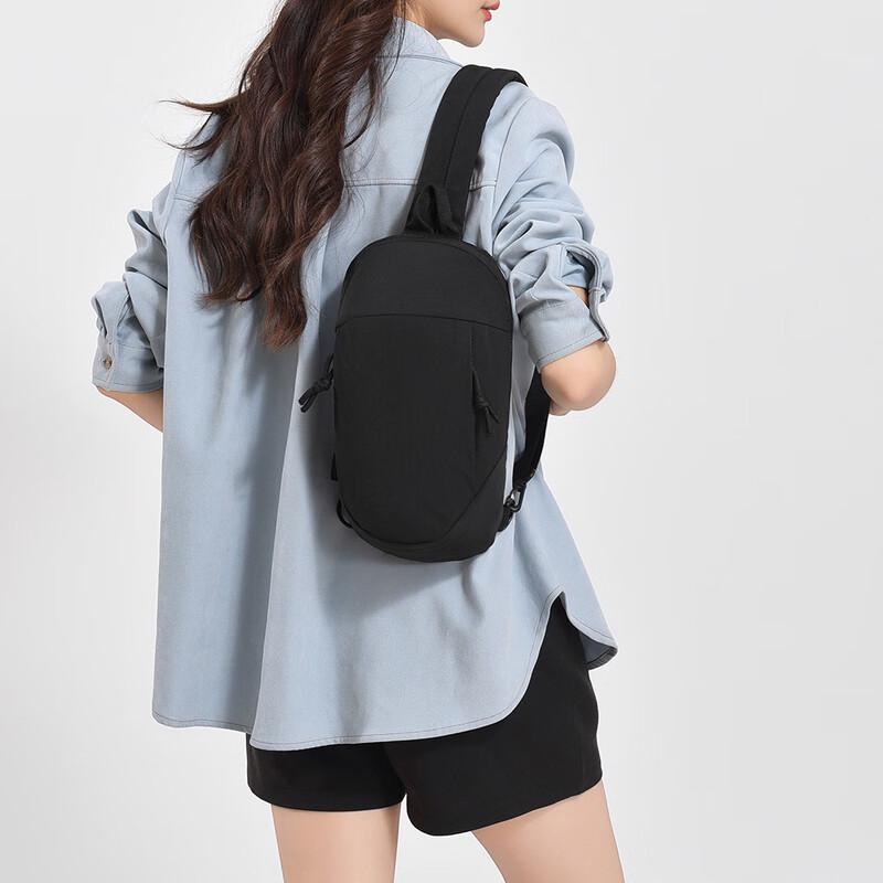 Changbaosen Lightweight Unisex Anti-RFID Chest Crossbody Bag