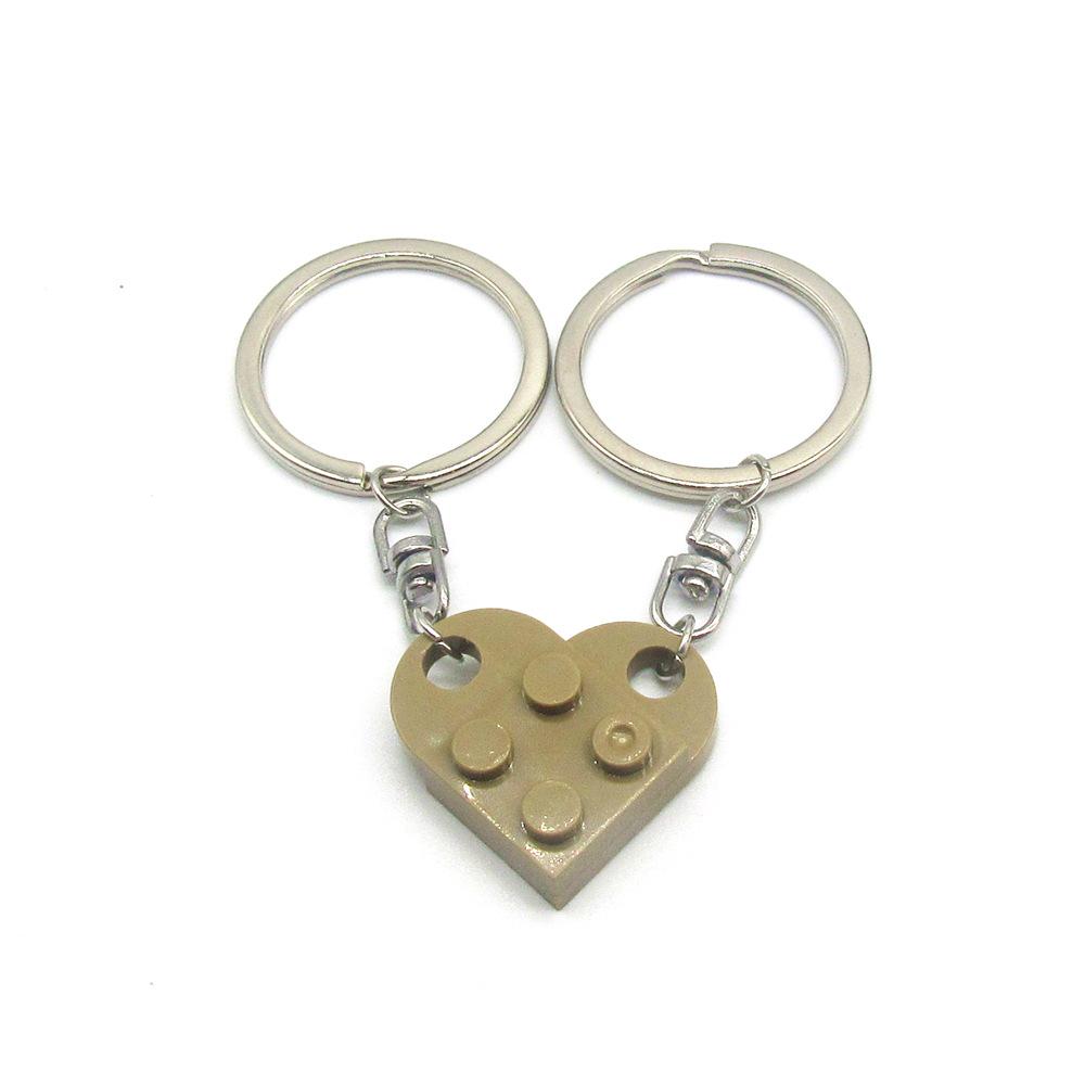 LEGO Heart Puzzle Keychain: European & American Style Building Block for Couples