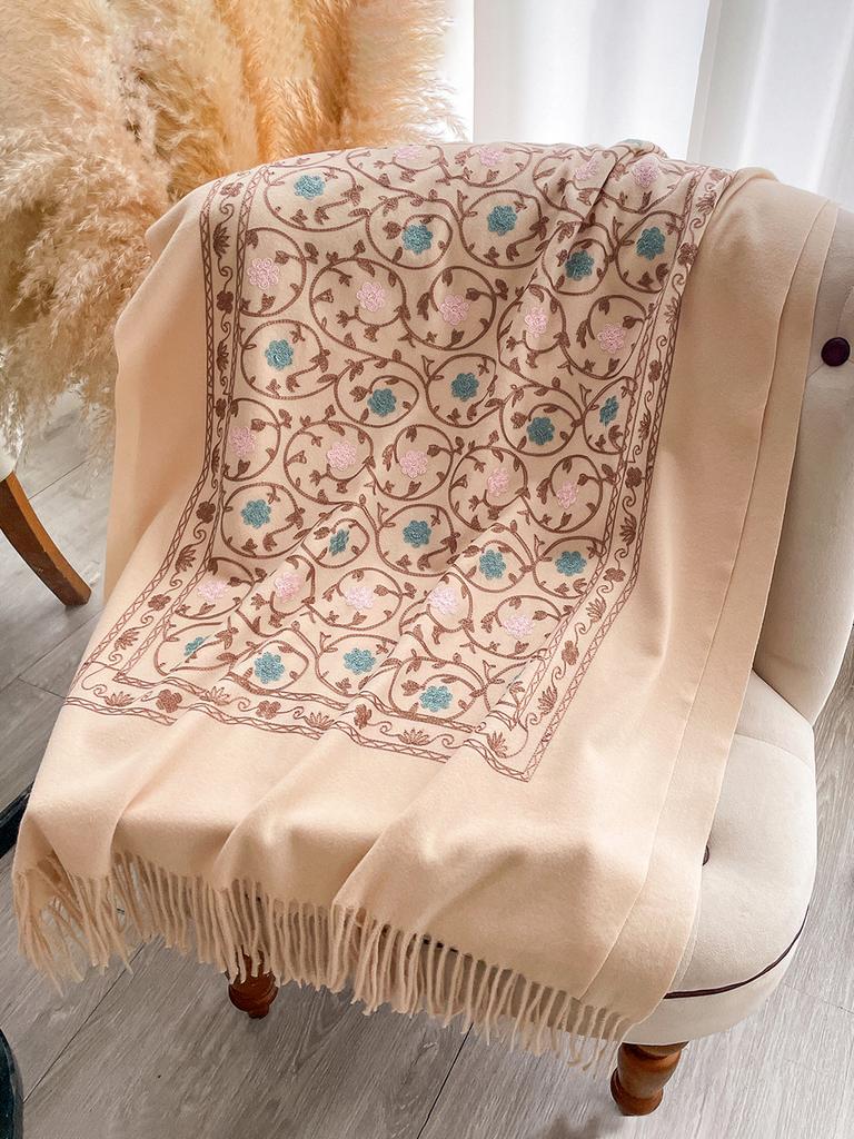 New Embroidery Cashmere Scarf Women Winter Shawl Wraps Hijab Thick Blanket Ladies Long Pashmina Echarpe Neckerchief Bufanda