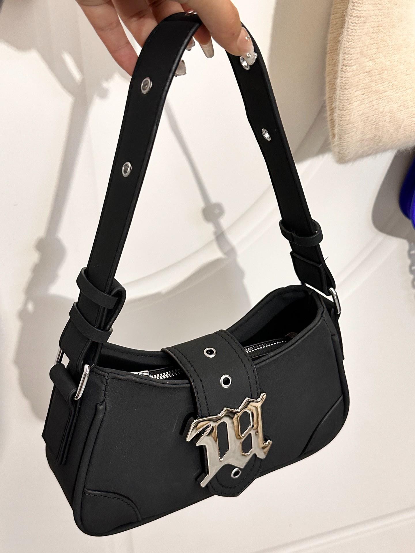 

Medieval Underarm Bag Women S Autumn And Winter Tide Retro Matte Portable Baguette Bag Versatile Messenger Bag 14*24*7 чорний