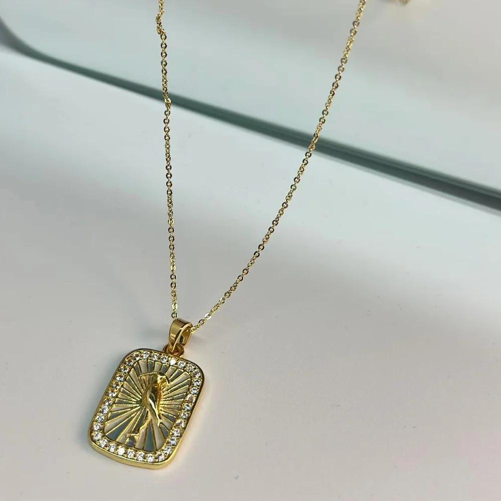 Women’s 18K Copper Gold Plated Necklace 2025, Vintage Ocean Series Seahorse Dolphin, Elegant Dainty Chain Jewelry