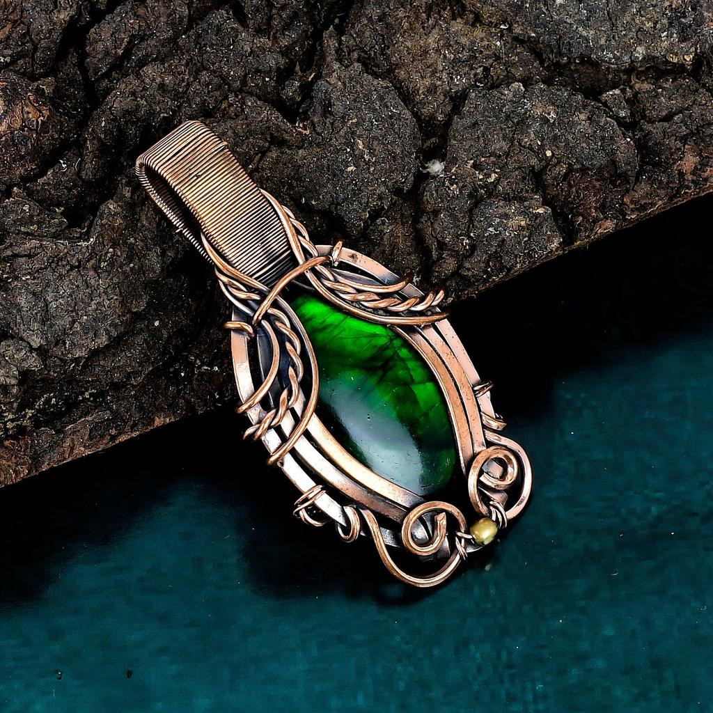 Green fire labradorite pendant copper wire wrapped pendant handmade jewelry real gemstone jewelry personalized gifts latest design pendant