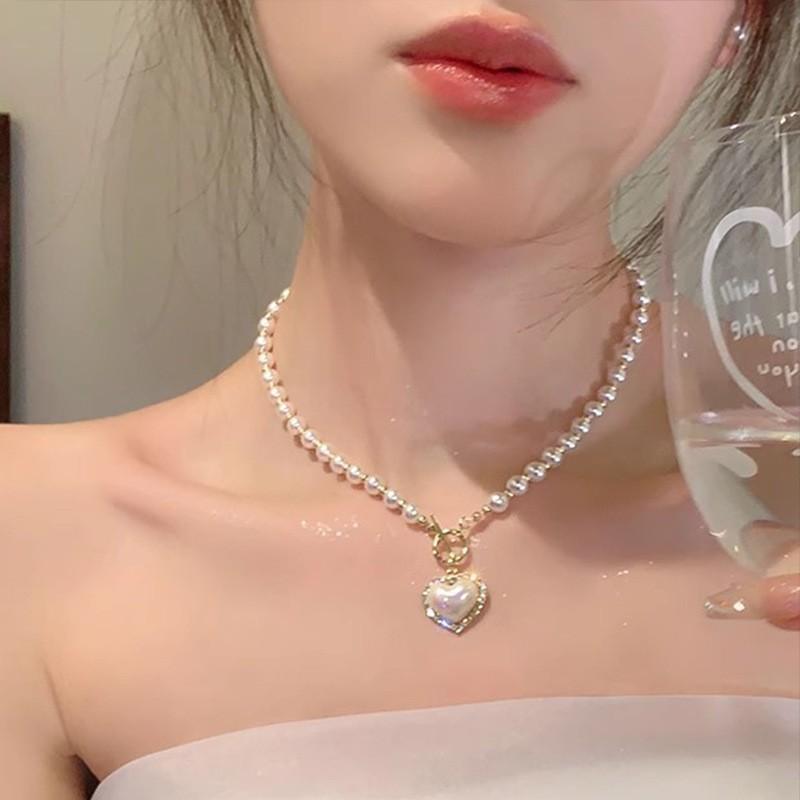 Light luxury elegant pearl water drop fringed rhinestone collarbone chain fashion temperament celebrity high sense necklace new trend