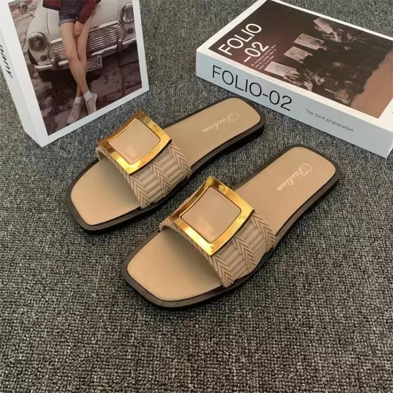 Fashion Flat Bottomed Korean Style Slippers For Women 2025 Summer Hot Selling Fashion Trend Flat Shoes Non Slip Womens Slippers Sandals