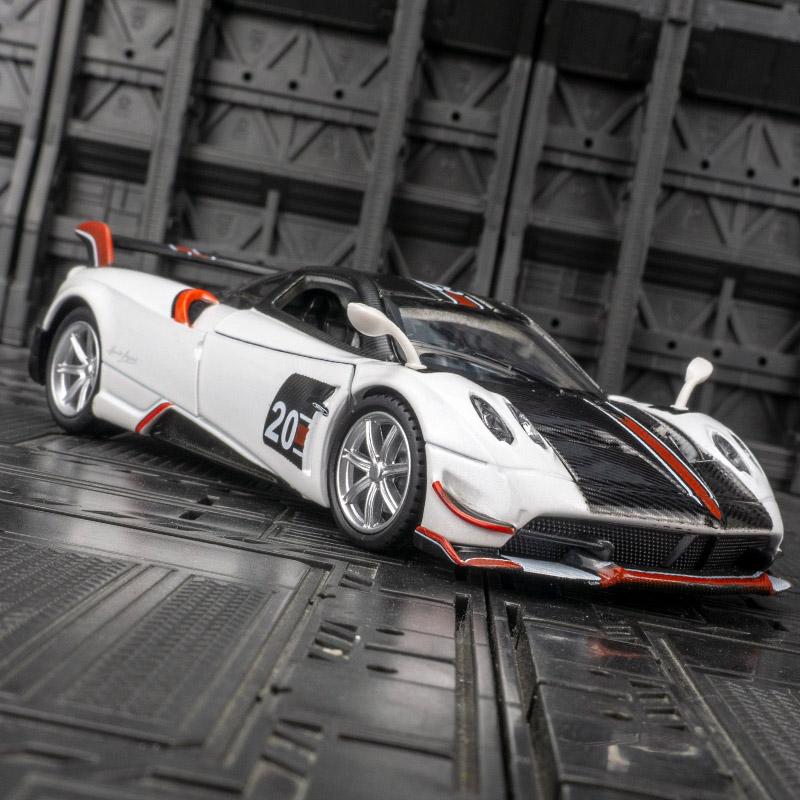 1/32 Simulation Pagani BC Alloy Supercar Model, Doors Can Be Opened with Sound and Light, Car Ornaments