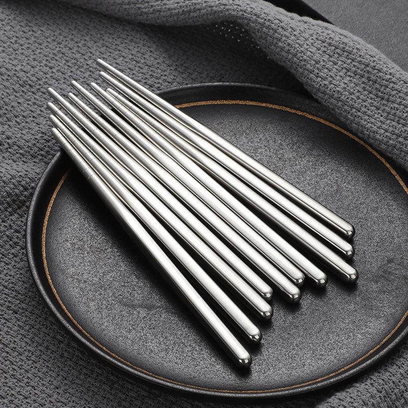 304 Stainless Steel Non-slip Children's Chopsticks - Round & Square, Portable Tableware for Home, Hotel, and Outdoor Use