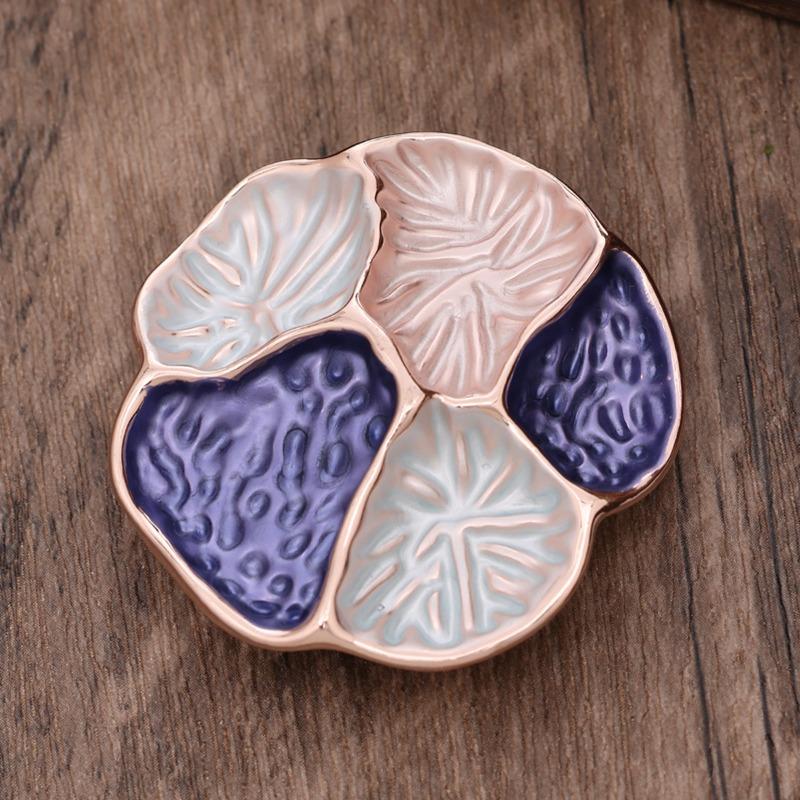 Heiß verkaufende emailierte geometrische Blume magnetische Brosche, modische kreative Blumenbrosche für Damen