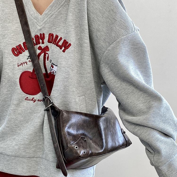 2025 niche design new women's bag spring and summer premium Maillard underarm bag foreign style versatile shoulder bag messenger bag