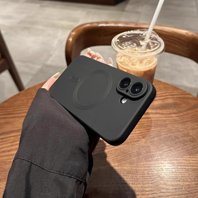 Applicable To IPhone17 Magnetic Phone Case Metal Paint Frosted Apple 16proMax Full Inclusive Anti Fall 15 Protective Case