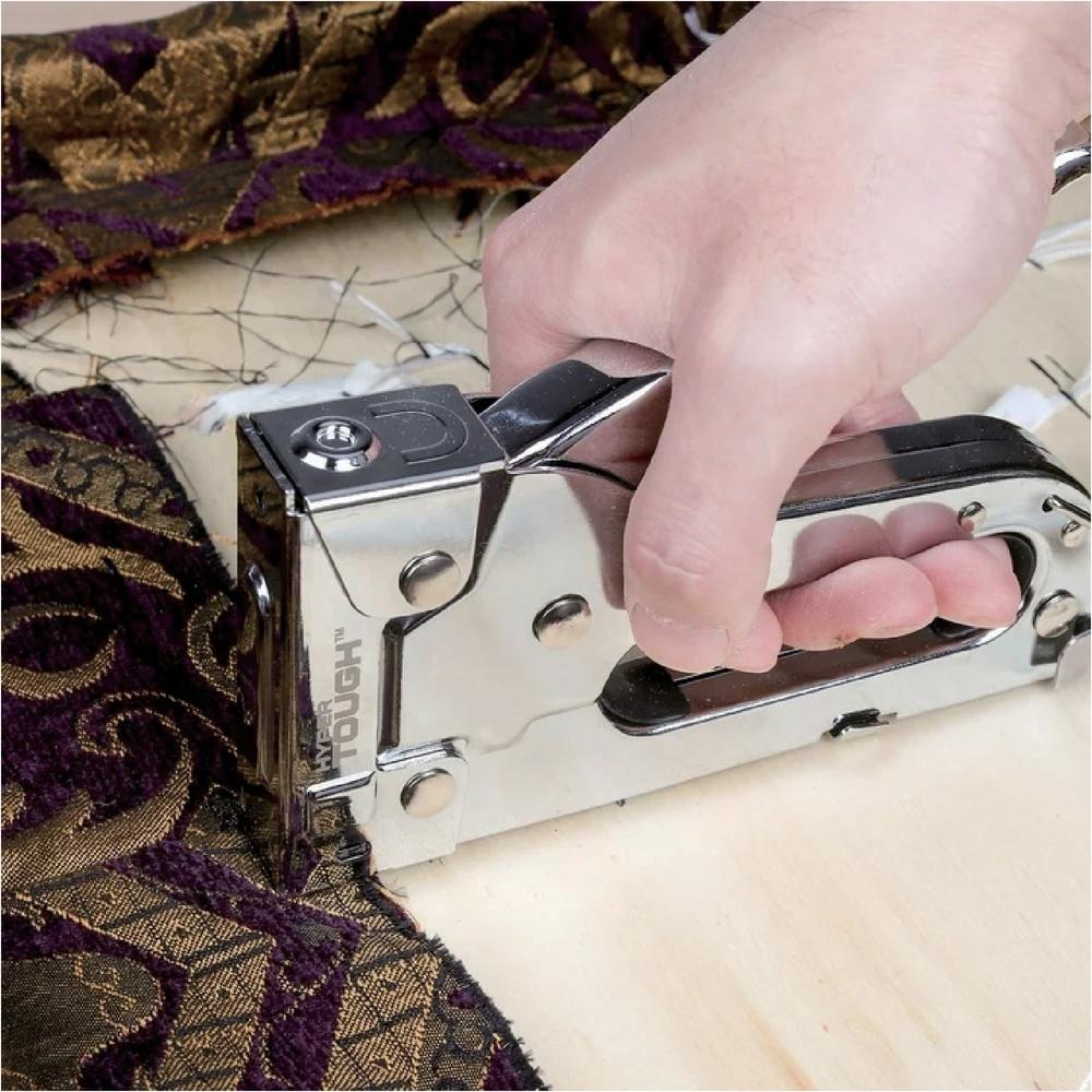 Durable Chrome-Plated Light-Duty Stapler Easy Operation Handle Lock Lightweight Construction Compatible with Various Staples