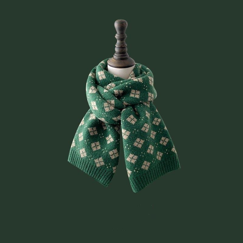 Versatile Christmas Tree Red Knitted Scarf Women'S Match Christmas Gifts Autumn Winter Warm Neck Protection Scarf Green Scarf