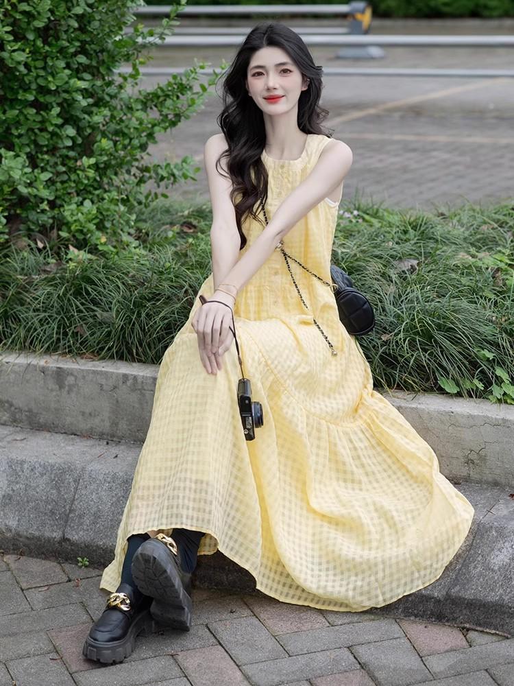 French Yellow Plaid Sleeveless Vest Dress Women's Summer A-word Long Dress Dopamine Seaside Vacation Skirt