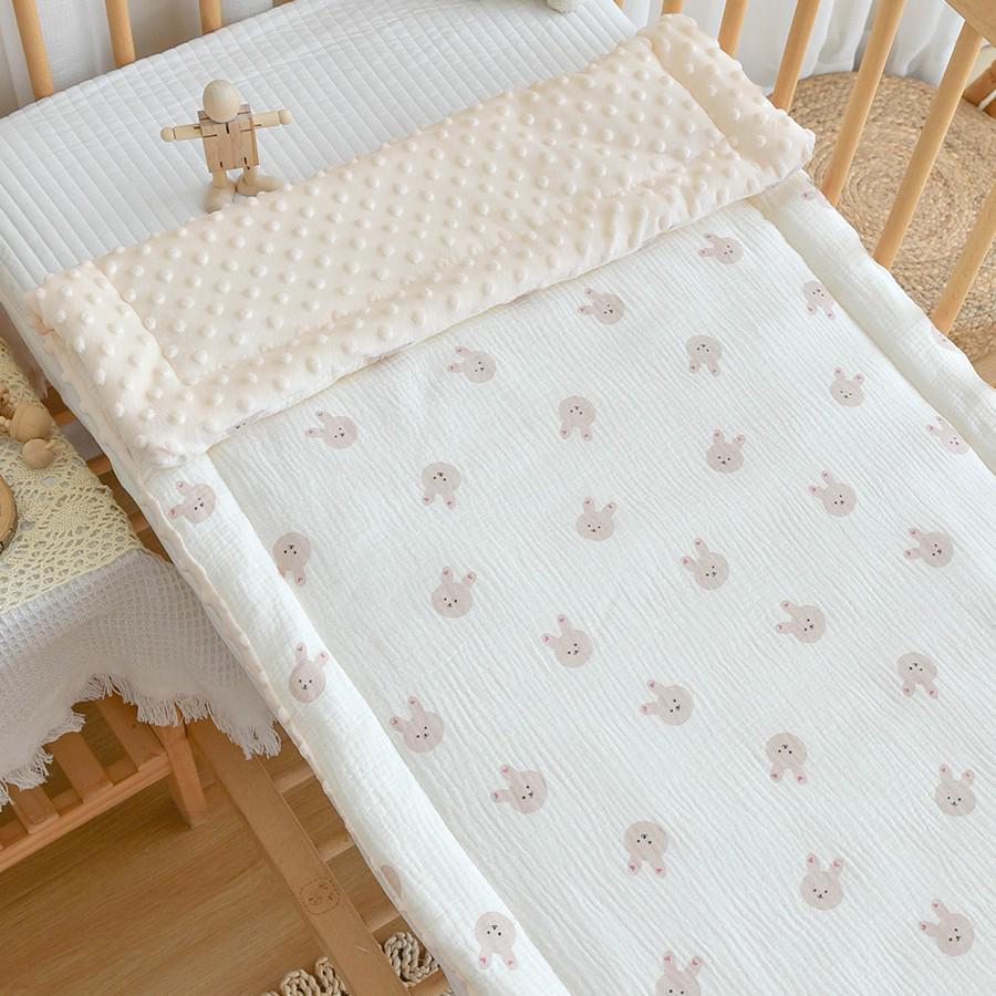Newborn Pure Cotton Crib Mattress and Quilt Set