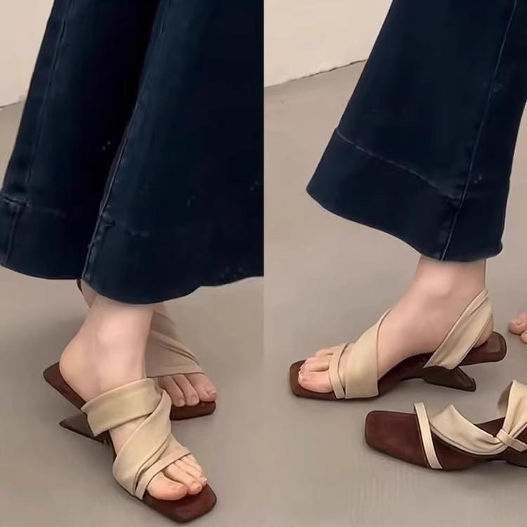 Temperament square head with cool slippers women wear wedge heel slippers versatile with skirt sandals