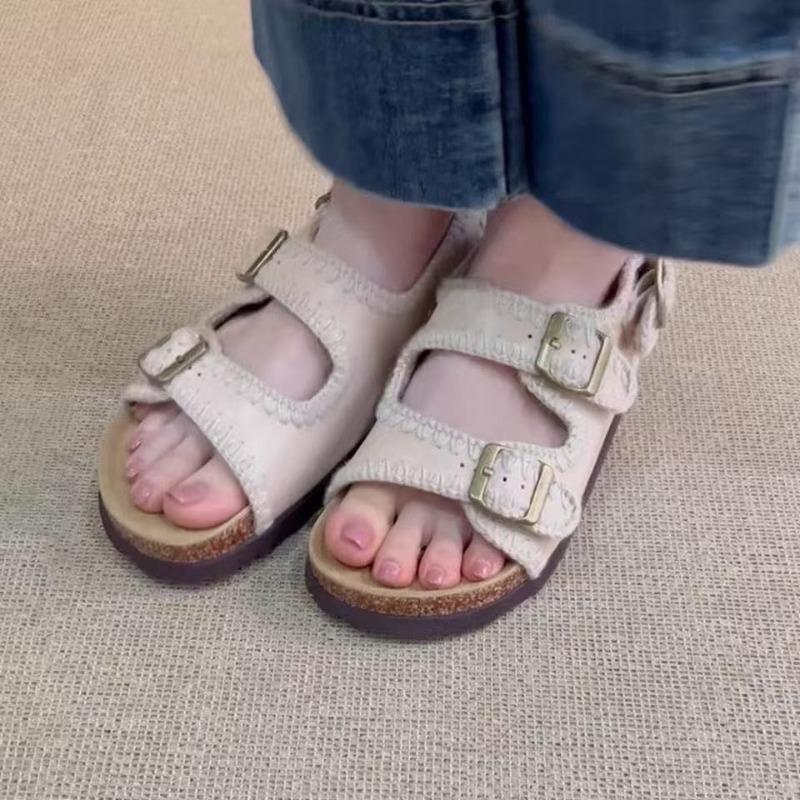 Fashion Thick-soled Embroidered Roman Flip-flops That Are Versatile and Open-toe Bohemian Casual Women's Sandals