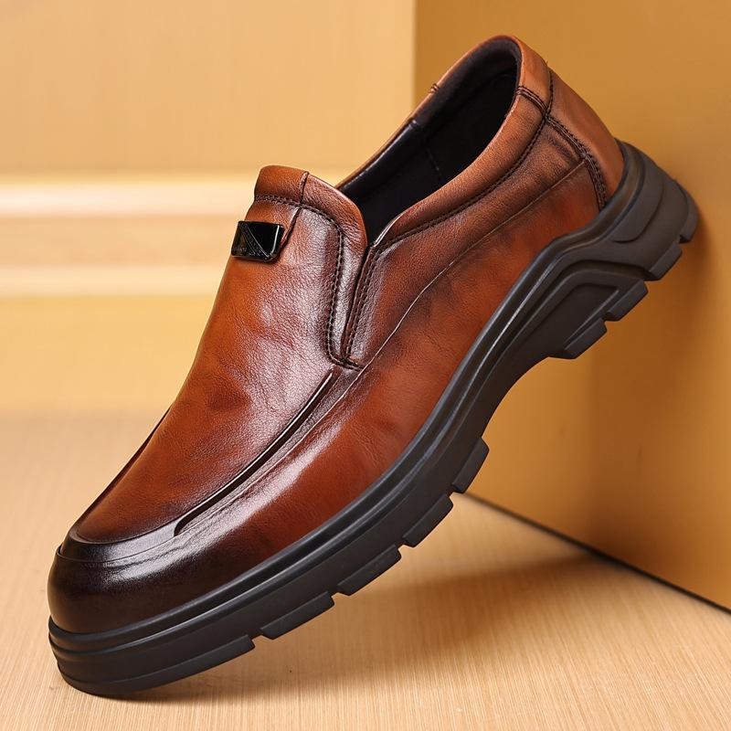 

Spring new leather shoes men s middle-aged men s platform leather shoes business casual dad shoes first layer cowhide breathable 44