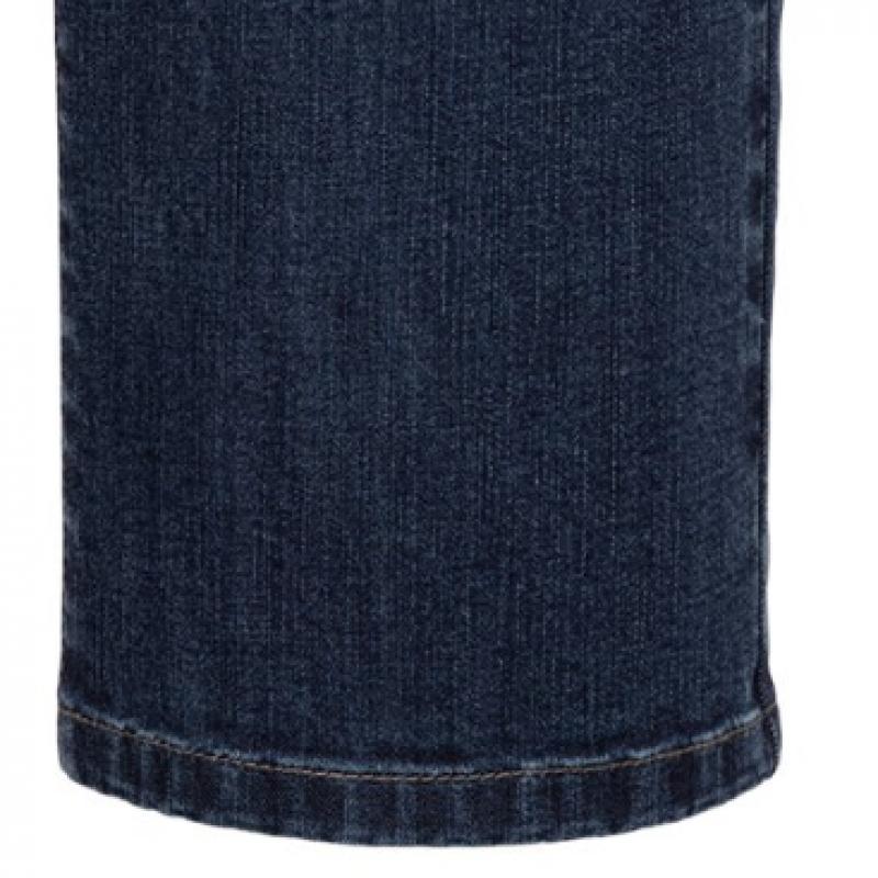 Guess Men S Cool Touch D Tone Slim Straight mq2D9030