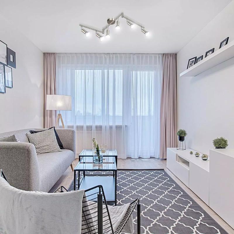 Modern Minimalist Iron Art Spotlight Decorative Lighting For Exhibition Background Walls