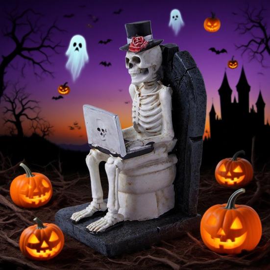 Creative Skeleton Ornament Funny Halloween Desktop Decoration Horror Theme Office Prank Props Gift for Programmers