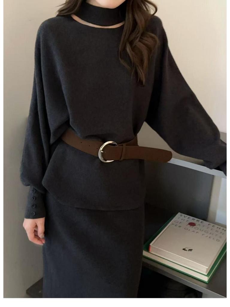 Versatile Casual Fashion Set: Autumn/Winter Slimming Knit Outfit for Date or Commute