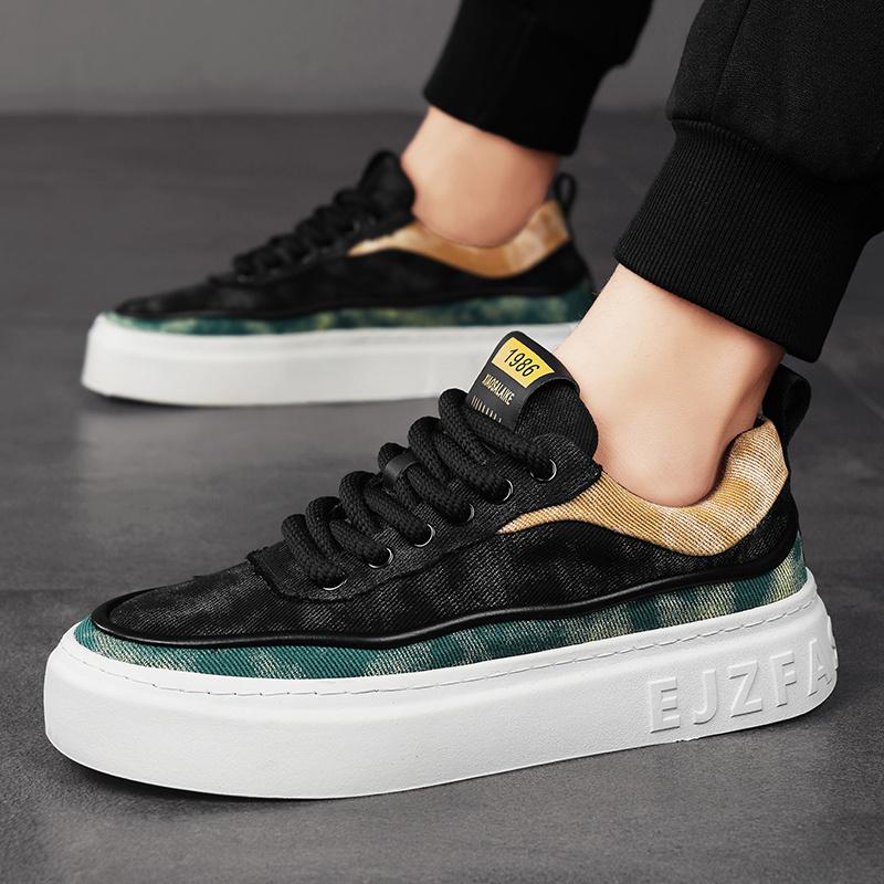 Hot Fashion Red Casual Canvas Sneakers Men Hip Hop Designer Canvas Shoes Man Breathable Vulcanized Shoes Men Skateboard Sneakers