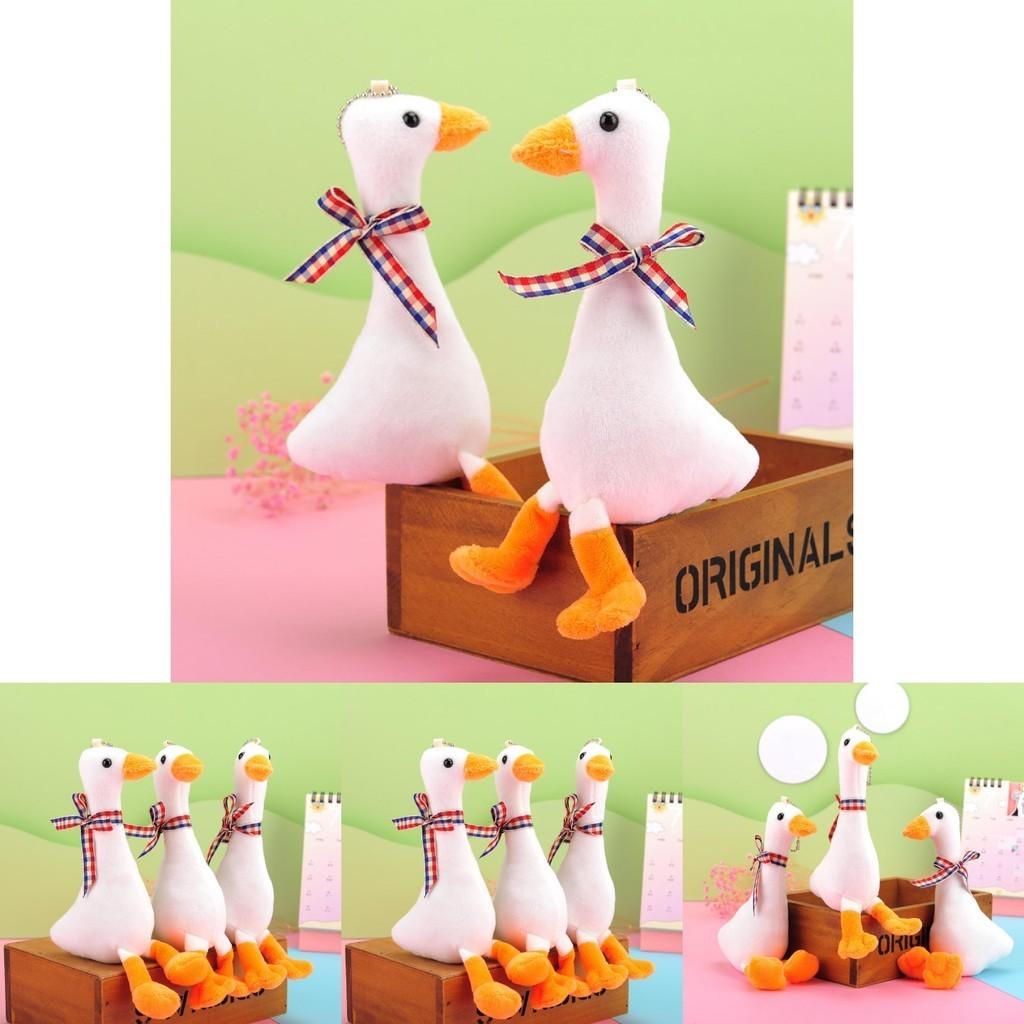 Adorable Duck Plush Keychain Soft Mini Plush Toy Perfect For Kids And Adults
