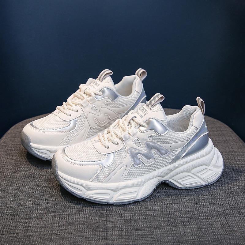 Niche retro dad shoes for women's new spring and autumn thick soles increase height for small casual sports shoes for women