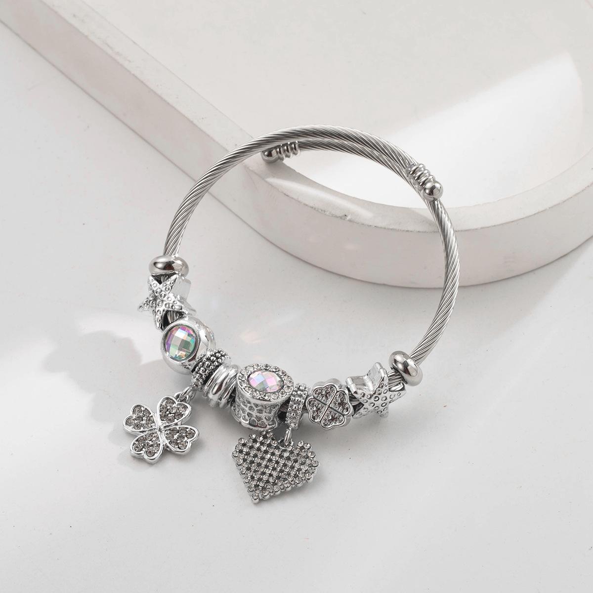 JYL TS Bracelet DIY  Crown Bear Letter Pendant For Couples Fosters Love love four leaf clover кизил розового