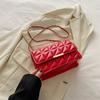 Internet Celebrity Small Square Bag Women 2025 Popular New Trendy Korean Version Shoulder Versatile Messenger Ins Fashion Diamond Chain Bag