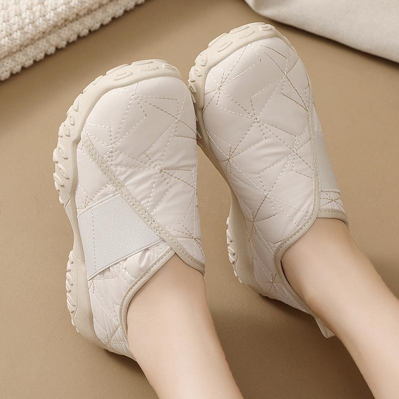 Platform Versatile Flat Casual Shoes Women's Slip-on Single Shoes 2025 New Non-slip and Wear-resistant Cloth Shoes