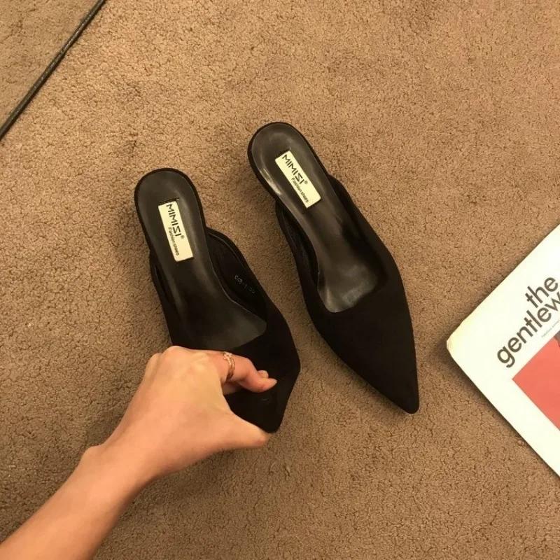 

Новые мюли с острым носком с леопардовым принтом, женские шлепанцы, повседневная женская обувь, женские туфли на низком каблуке, элегантные женские уличные шлепанцы 39 чёрный