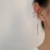 Elegante Ear Cuff Floreale con Frange e Diamanti Micro-Intarsiati (Non Forato)