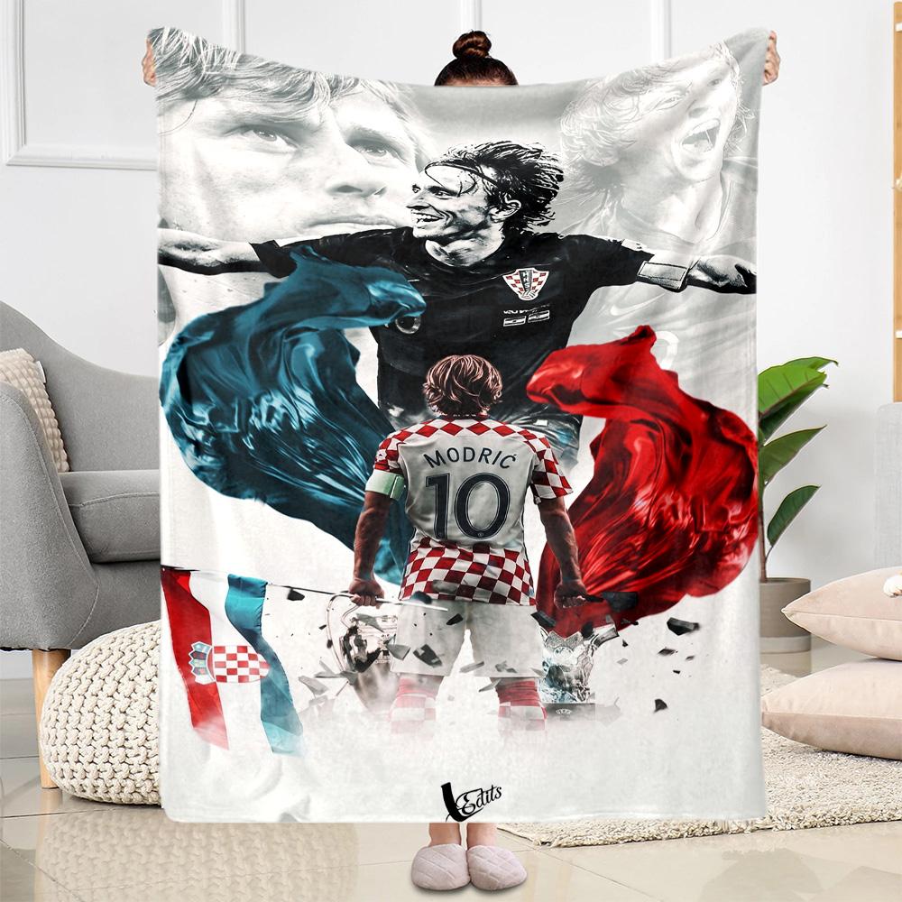 Cr7: Football Legend Blanket Soft & Cozy Suitable for Couch Chair Seaside for All Occasions Warmthful Decor Perfect Gift for Relatives and Friends