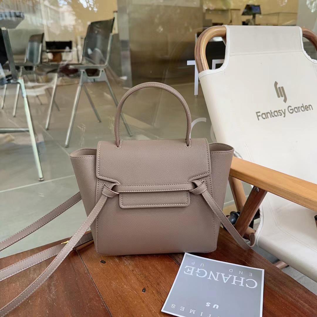 

Женская сумка-кроссбоди Wing Bag 2023 из натуральной кожи красного цвета для свадьбы серый