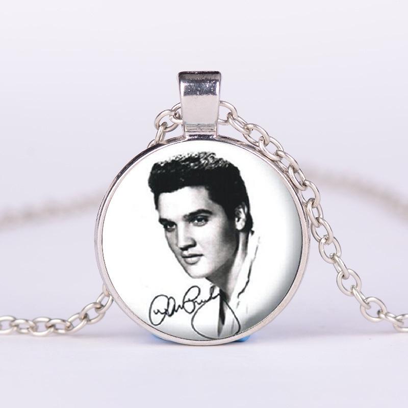 Time Portrait Gemstone Pendant Necklace Retro Glass Pendant Sweater Chain