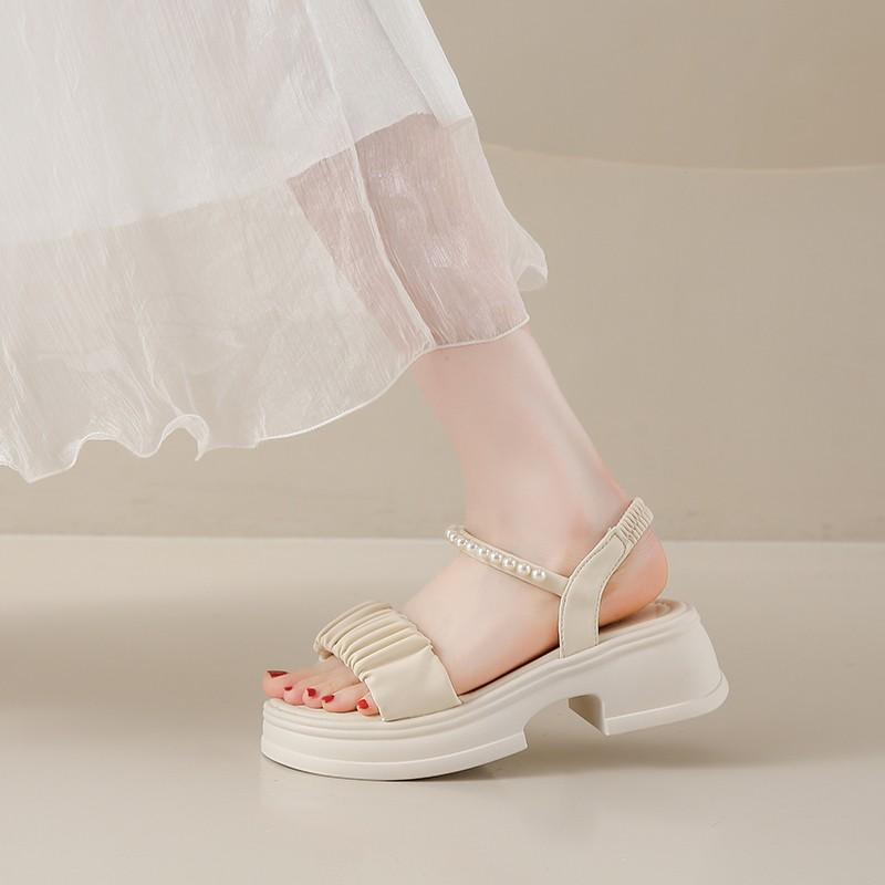 Fashion Summer New Women's Sandals: Open Toe with Pearl Button Strap, Thick Sole Waterproof Platform Shoes2025