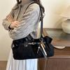 Large capacity messenger bag women's new high-end niche design contrasting color shoulder handbag
