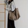 Korean Large Capacity lazy style leopard print single shoulder tote bag, new versatile commuting student bag