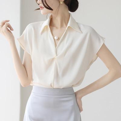 Camicia da donna estiva 2025 in stile francese a maniche corte con design a catena di perle ritorte