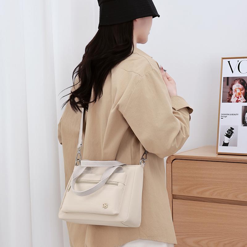 Women's Handbag Large Capacity Mother Bag Lightweight Nylon Shoulder Crossbody Bag