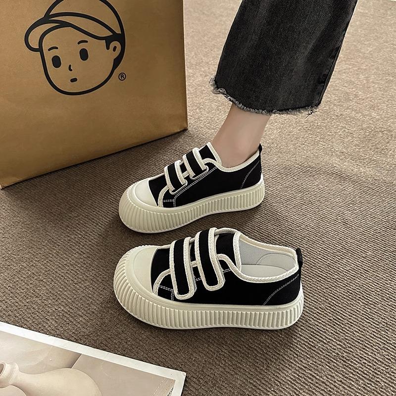 Velcro Canvas Shoes Women's 2025 Spring and Summer New Popular Soft-soled Versatile Students One-pedal Lazy Women's Shoes