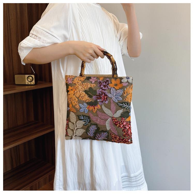 Elegant Ladies Embroidery Tote Bag Retro Sequin Floral Pattern Bag Bamboo Handle Handbag Dating Gift for Women