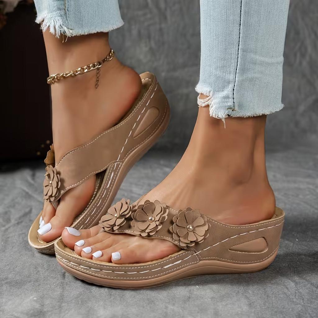 Women'S Platform Wedge Flip Flops With Floral Rhinestones Slip Sandals For Walk Pro Sandals For Women Glitter Sandals Women