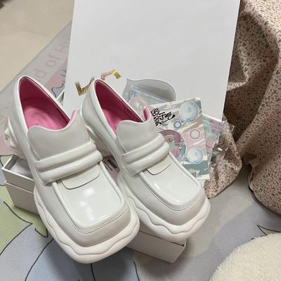 2025 Neue Frühling Damen Slipper Freizeitschuhe Klobige Absätze Schuhe für Damen Schuhe mit runder Zehenpartie Damen Pumps Plateau Klobige Sohle Slipper