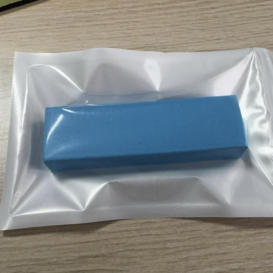 Entkalkungsradierer aus Edelstahl - Rost- und Wasserfleckenentferner