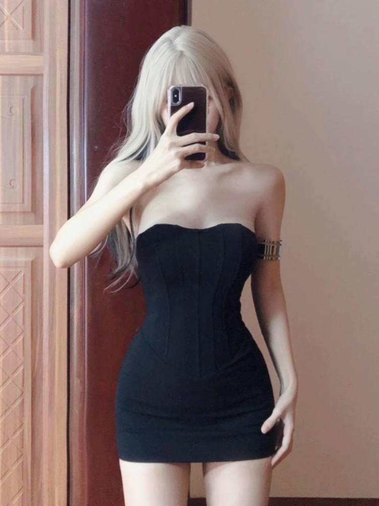 Women s Summer 2025 Black Cinched Waist Fishbone Bandeau Dress - Slimming Hip-hugging Short Skirt in Pure Desire Style. XL