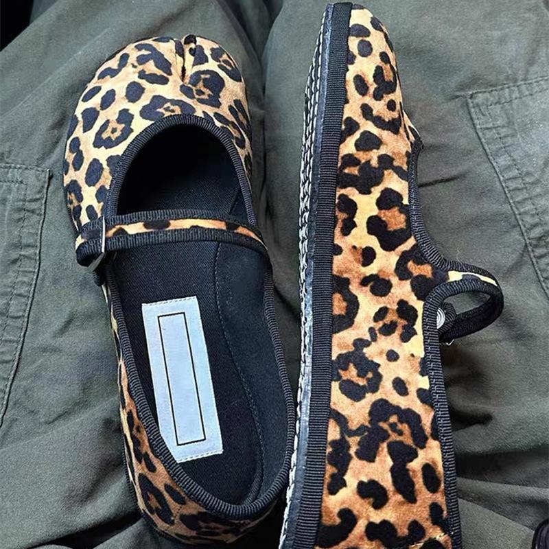 Fashion 2024 Spring New Square Head Shallow Mouth Single Shoes Low Heel Women's Shoes Leopard Print Animal Print Flat Ballet Shoes